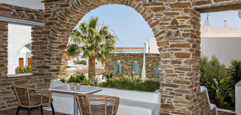 ONAR HOTEL & SUITES - TINOS TOWN image 13